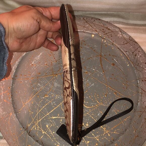 Coach Tan Brown Gold Coach Logo Patchwork Clutch Wristlet - Picture 6 of 10